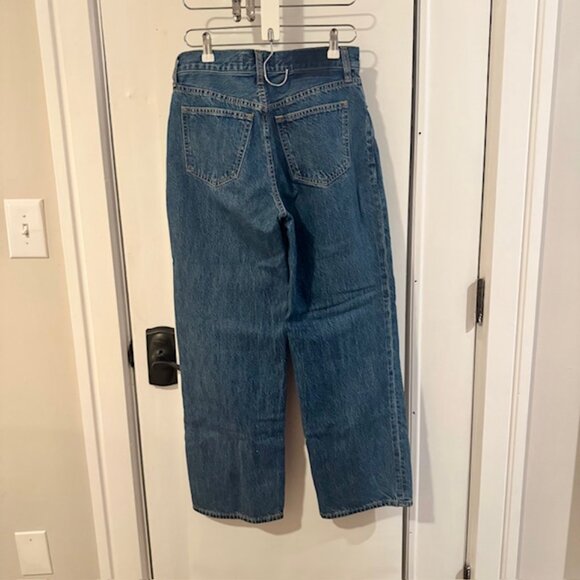 Abercrombie High Rise Loose Jean - Picture 3 of 4